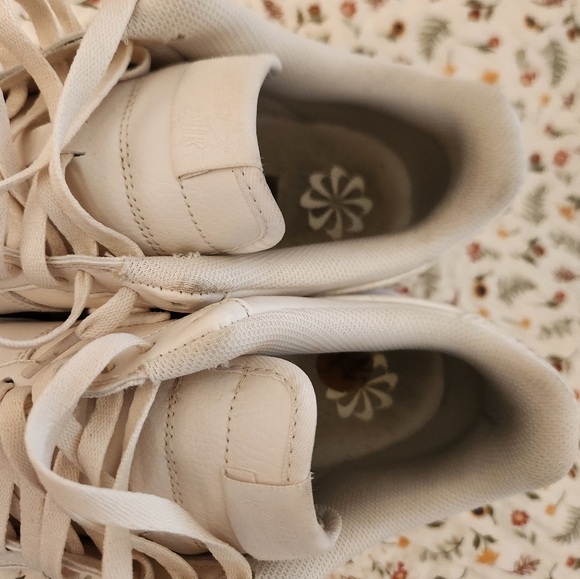 Nike Air Force 1 Off-White Sneakers  Women's Size 11 🎉HP X 3🎉 - Picture 8 of 9